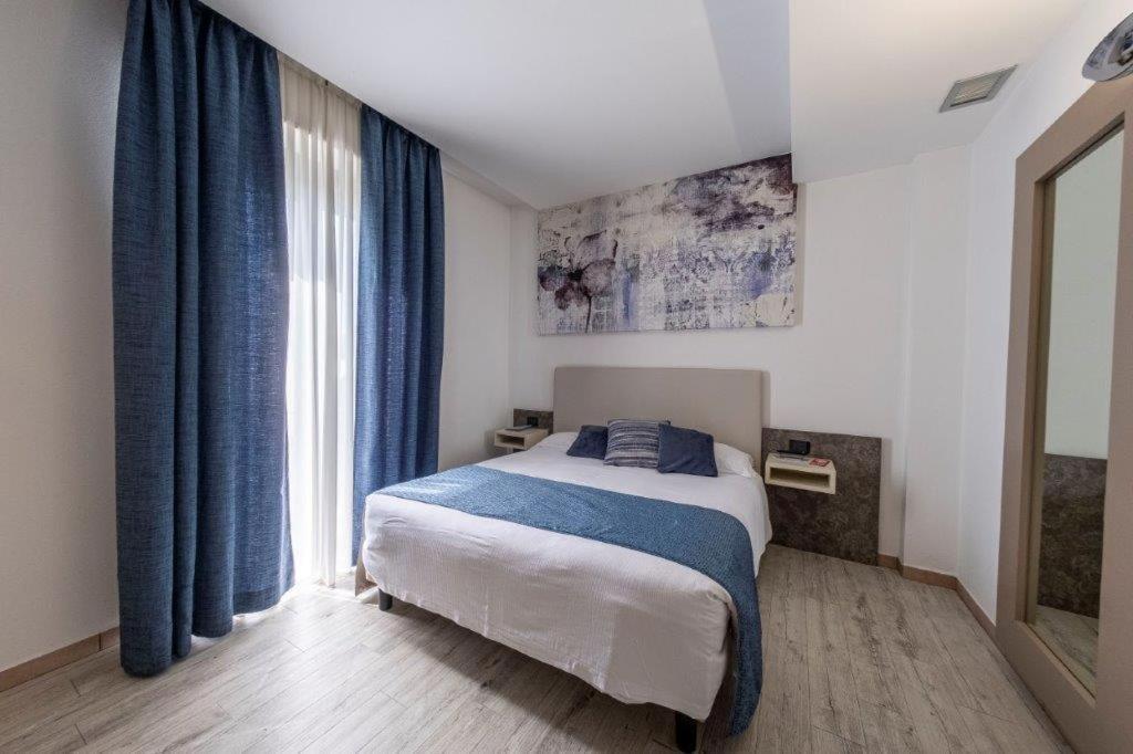 Hotel Le Palme (Adults Only) Dormelletto Dış mekan fotoğraf