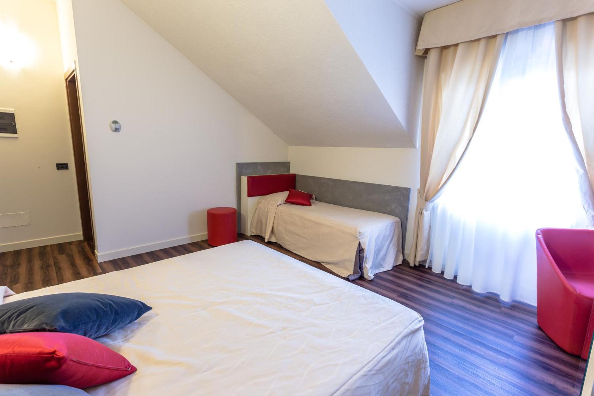 Hotel Le Palme (Adults Only) Dormelletto Dış mekan fotoğraf