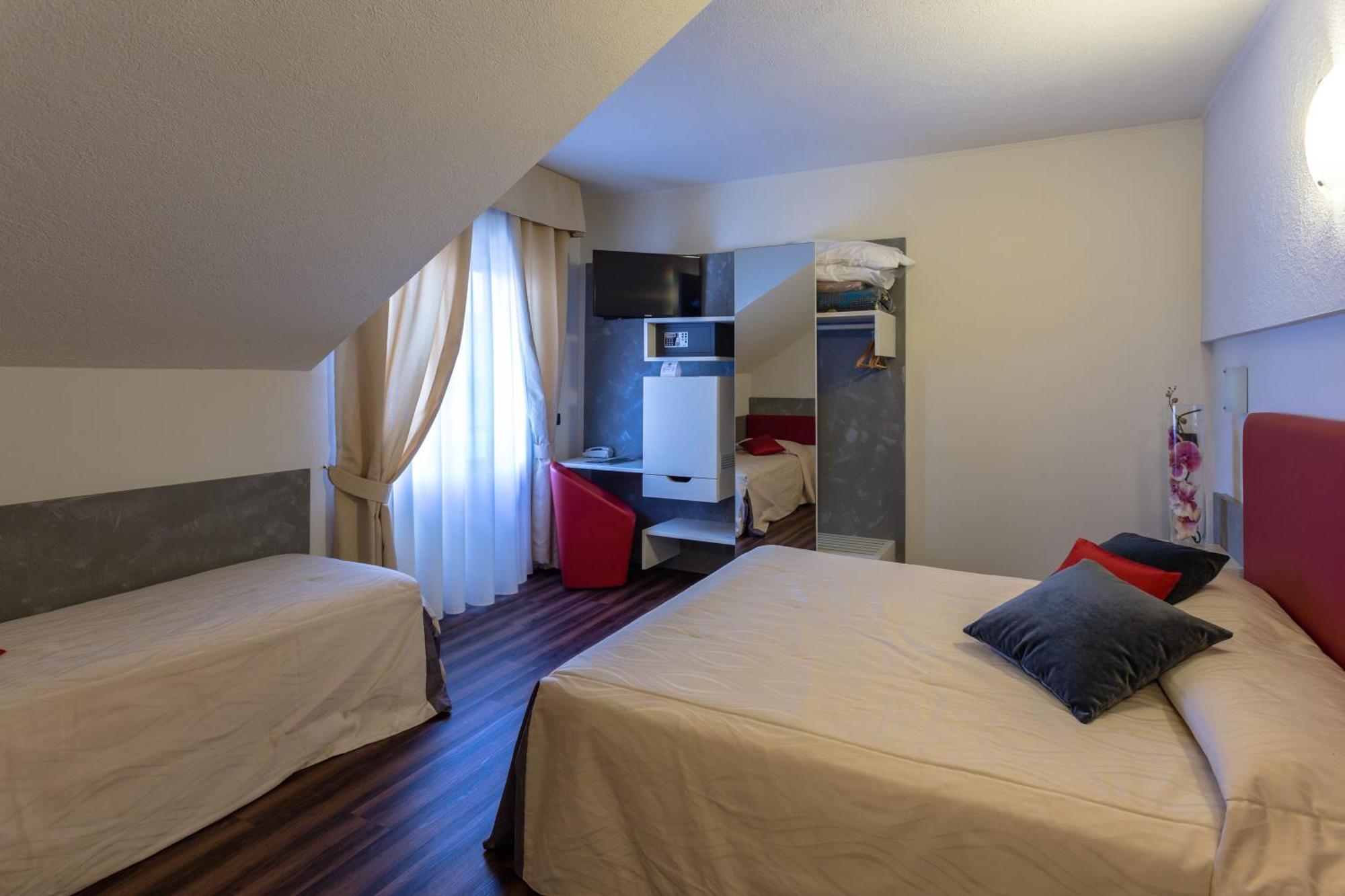 Hotel Le Palme (Adults Only) Dormelletto Dış mekan fotoğraf
